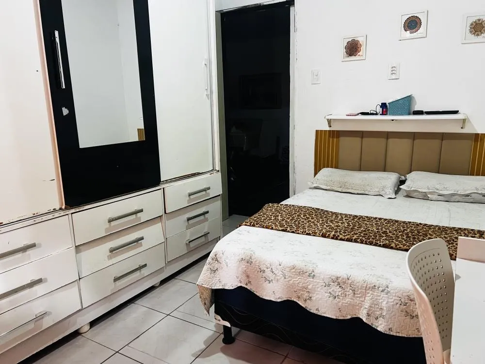 Casa na Massagueira, 3 quartos, 1 garagem coberta, 2 banheiros, 2 salas, cozinha e quintal