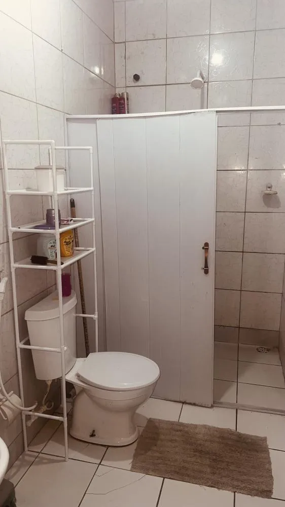 Casa na Massagueira, 3 quartos, 1 garagem coberta, 2 banheiros, 2 salas, cozinha e quintal