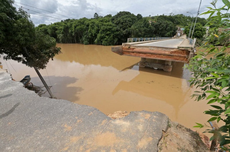 O dinheiro será usado para recuperar estradas das regiões Nordeste, Norte e Sudeste atingidas pelas fortes chuvas dos últimos dias - Manu Dias/GOVBA