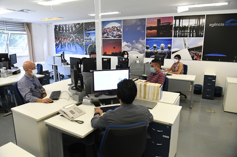 Calendário festivo marcará 25 anos da Rádio e da Agência Senado