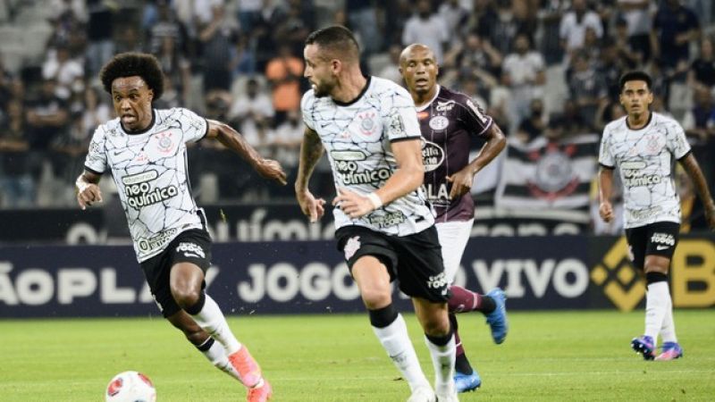 Corinthians empata com a Ferroviária na estreia do paulistão