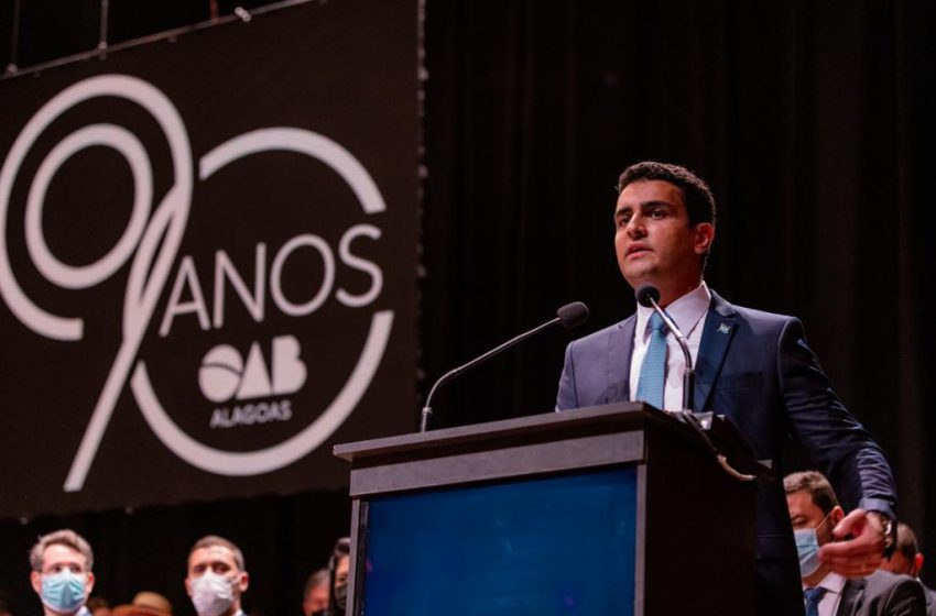 Prefeito JHC afirma que com a participação de todos é possível construir uma advocacia mais forte. Foto: Edvan Ferreira / Secom Maceió