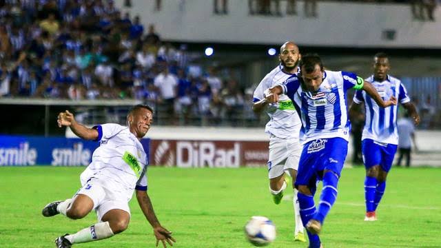 CSA goleia Jacyoba e é líder
