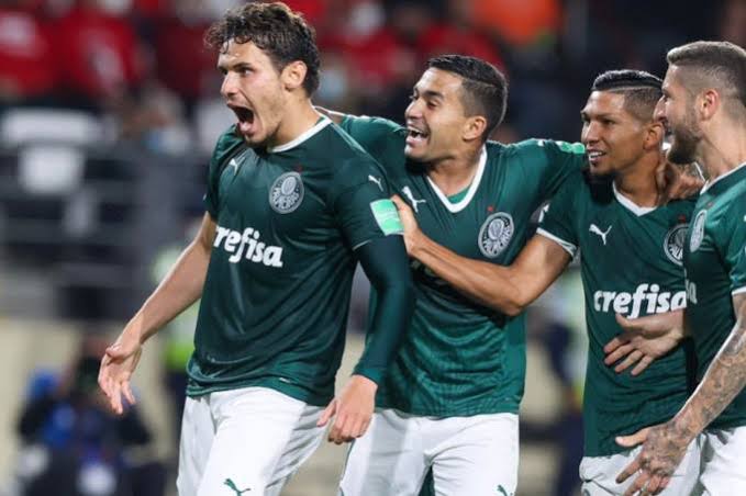 Palmeiras vence Al Ahly, e é finalista do Mundial
