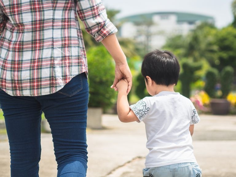 Autor da proposta afirma que o ex-cônjuge que vive com o filho tem mais despesas que o outro - (Foto: Depositphotos)