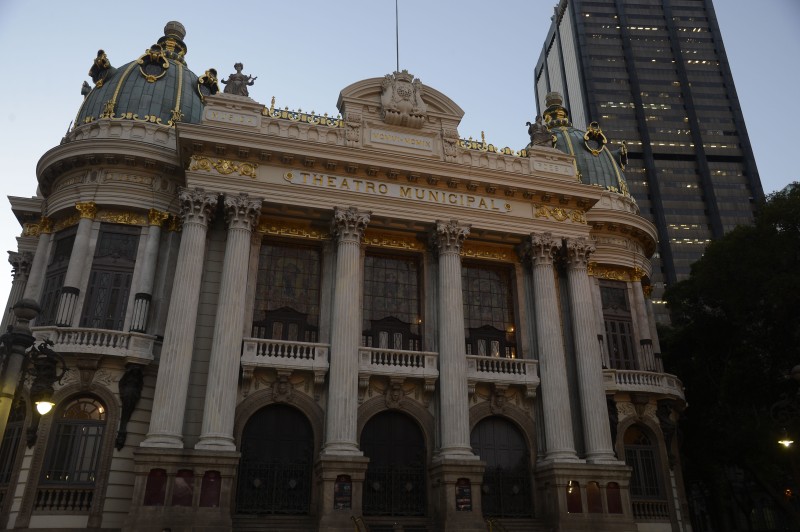 Mozart abre este mês a temporada 2022 do Theatro Municipal do Rio