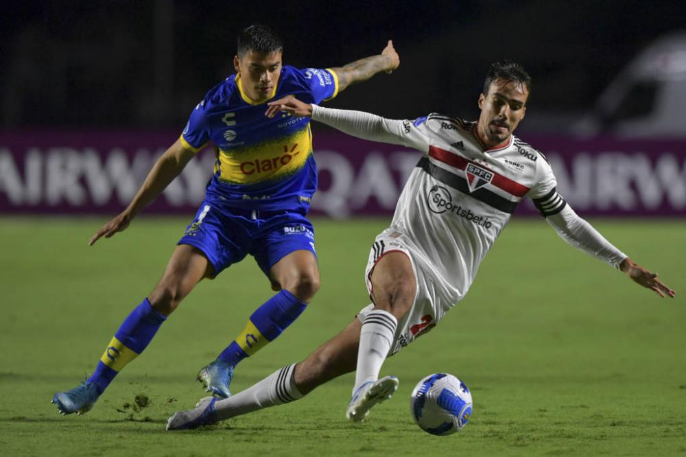 São Paulo vence Everton e mantém liderança de seu grupo na Sul-Americana