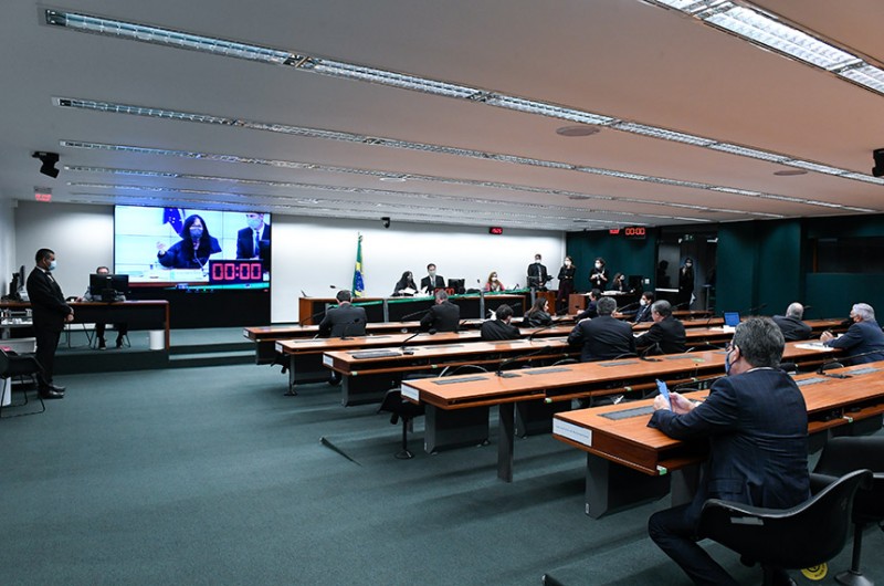 A Comissão Mista de Orçamento (CMO) aprovou, nesta segunda (13), o relatório preliminar ao projeto da Lei de Diretrizes Orçamentárias 2022. Cada comissão pode apresentar até três emendas ao Orçamento - Roque de Sá/Agência Senado