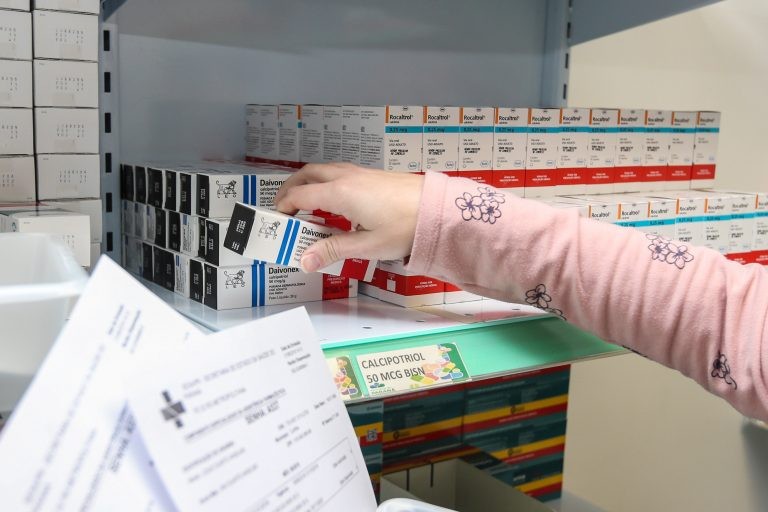 Ministério da Saúde terá que fornecer remédios para essas pessoas - (Foto: Geraldo Bubniak/Agência de Notícias do Paraná)
