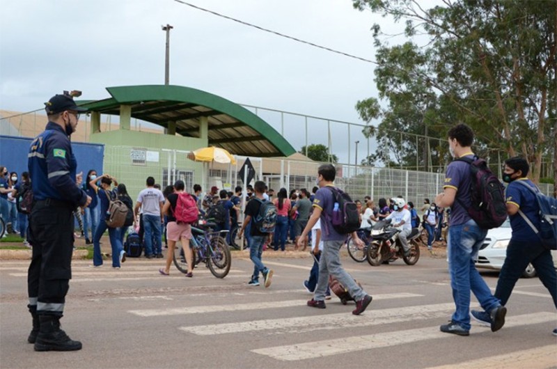 Composta por senadores e deputados, a frente vai promover a educação e a conscientização para o trânsito seguro, especialmente em escolas - Félix Carneiro/Governo do tocantins