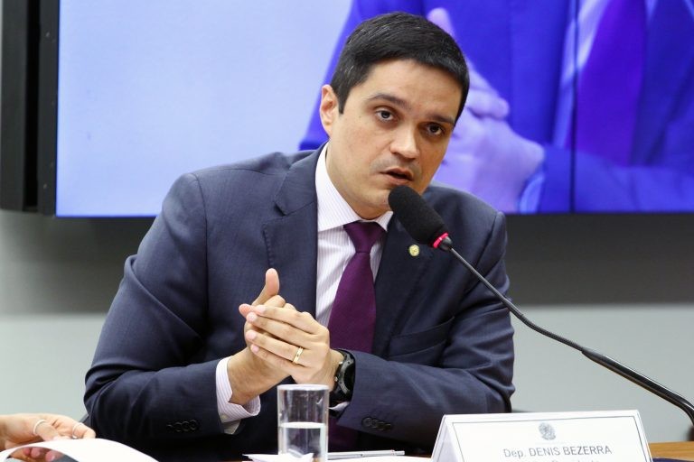 Denis Bezerra está no primeiro mandato de deputado federal - (Foto: Vinicius Loures/Câmara dos Deputados)