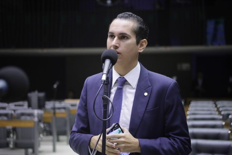 Domingos Neto: os reajustes em outros estados também poderão ser barrados - (Foto: Paulo Sérgio/Câmara dos Deputados)