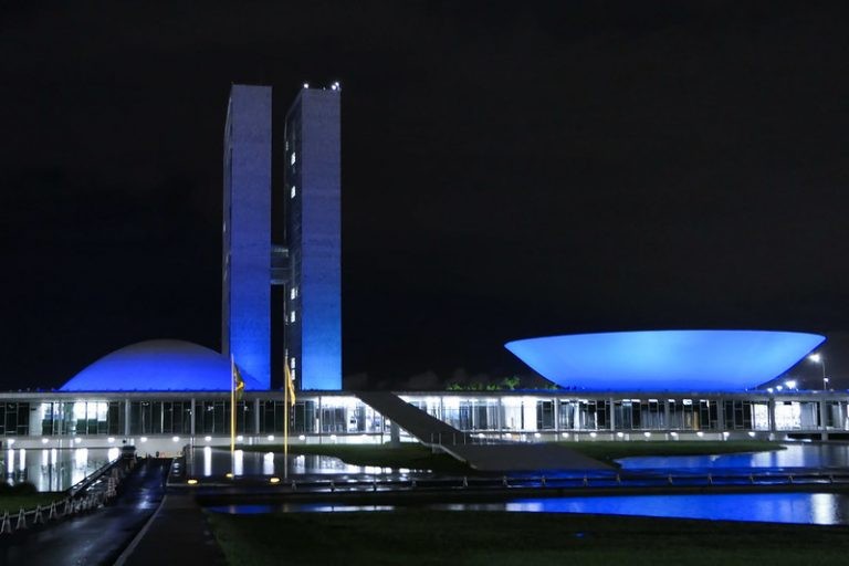 Congresso estará azul na quinta e sexta-feira - (Foto: Roque de Sá/Agência Senado)