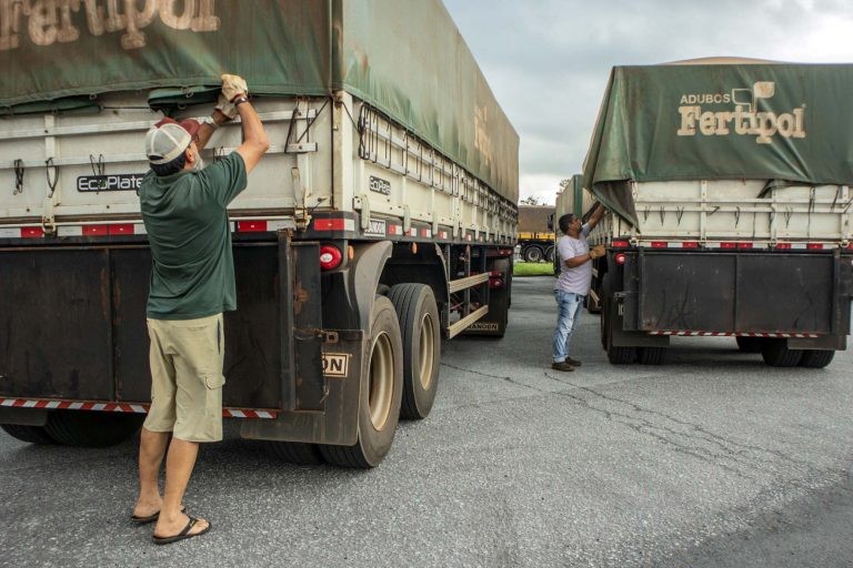 Atualização do frete pala ANTT leva em conta custos operacionais - (Foto: Cláudio Neves/Portos do Paraná)