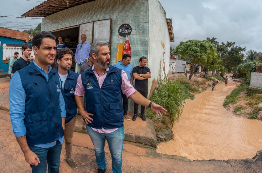 Prefeito JHC continua com agenda de visitas e monitoramento das regiões afetadas pelas chuvas em Maceió. Foto: Itawi Albuquerque / Secom Maceió