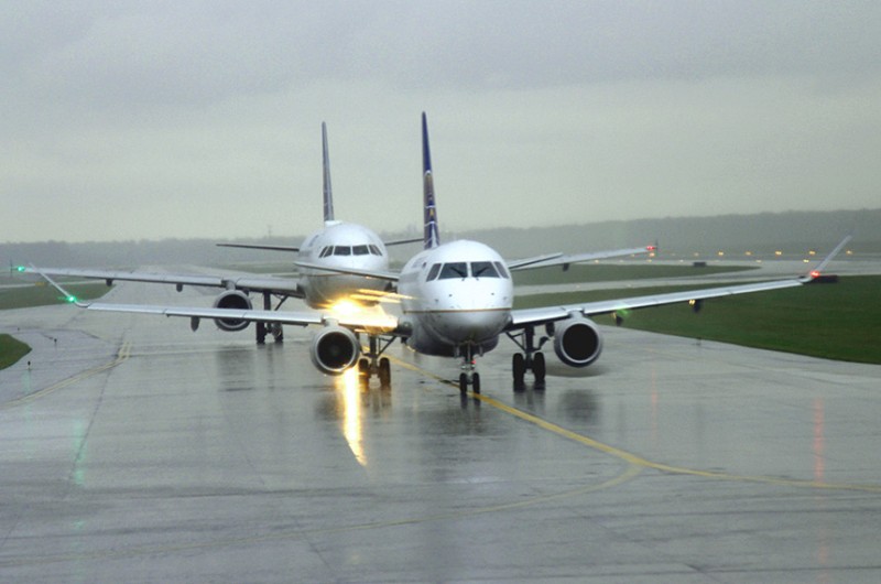 O leasing aeronáutico funciona como um aluguel feito por bancos e empresas a companhias aéreas - Prayitno