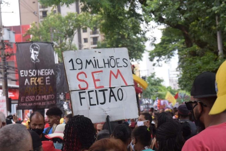 Manifestação do MTST em novembro do ano passado contra a fome - (Foto: Elineudo Meira/@fotografia.75/Fotos Públicas)