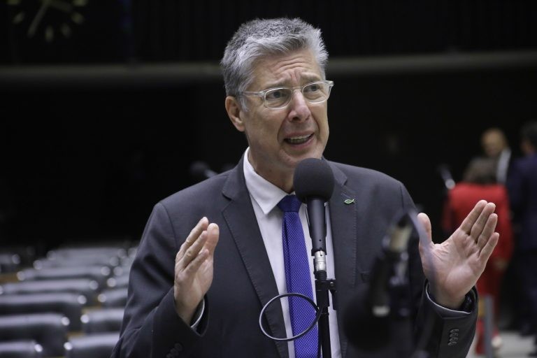 Guiga Peixoto: 