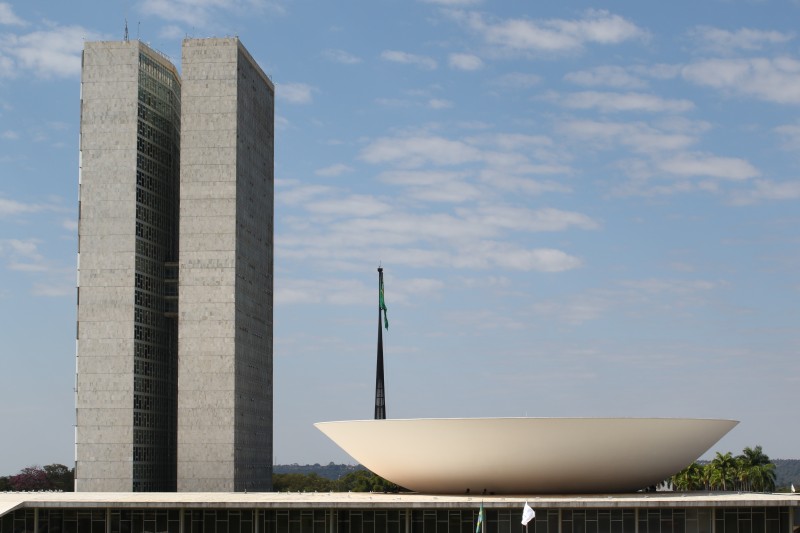 CCJ da Câmara aprova piso salarial para enfermagem