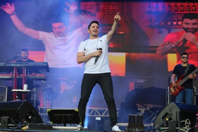 Jonas Esticado - Foto - Thiago Del Rey - Bahiatursa