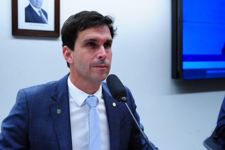 Deputado Luiz Lima, relator do projeto de lei - (Foto: Billy Boss/Câmara dos Deputados)