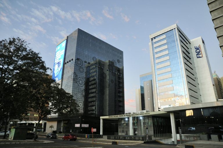 Sede do Fundo Nacional para o Desenvolvimento da Educação (FNDE), em Brasília - (Foto: Leonardo Sá/Agência Senado)