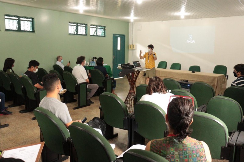 Recursos Humanos e Inteligência para a Sustentabilidade da Amazônia