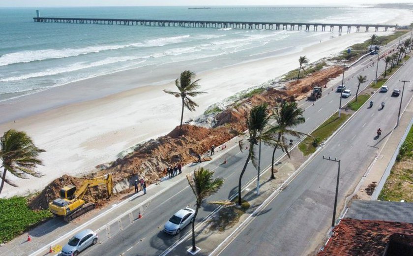 Equipes atuaram em diversos pontos da cidade. Foto: Júnior Bertoldo / Secom Maceió