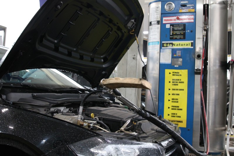 Instituto de Pesos e Medidas faz alerta sobre uso de GNV em automóveis