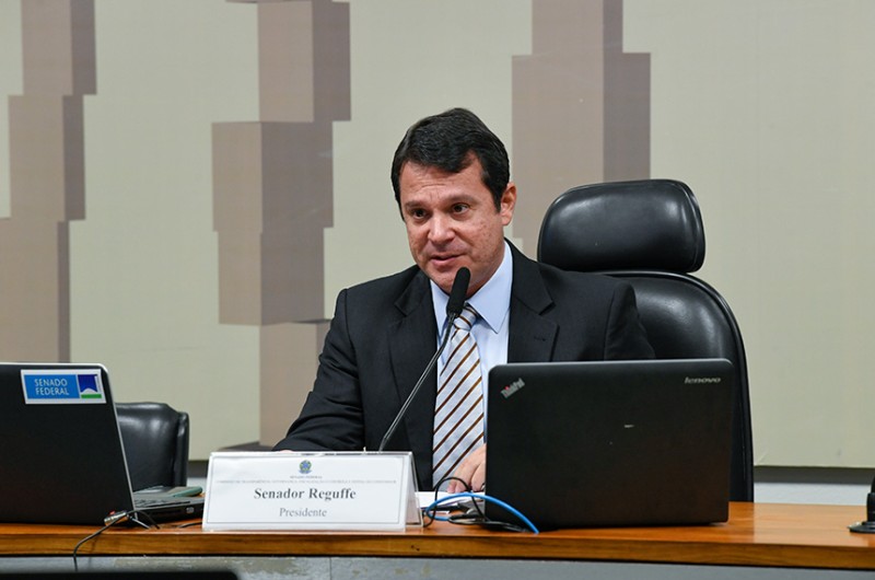 Reguffe é presidente da comissão - Roque de Sá/Agência Senado