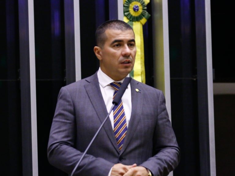 Luis Miranda, relator do projeto de lei - (Foto: Marina Ramos/Câmara dos Deputados)