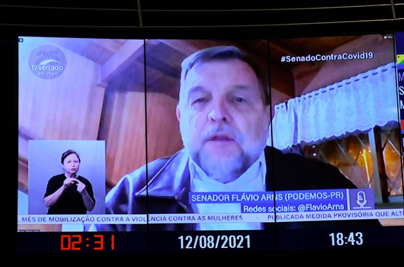 O senador Flávio Arns é autor de um projeto de lei que institui o Sistema Nacional de Educação - Roque de Sá/Agência Senado