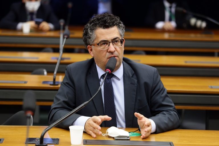 Alencar Santana Braga, relator do projeto de lei - (Foto: Gustavo Sales/Câmara dos Deputados)