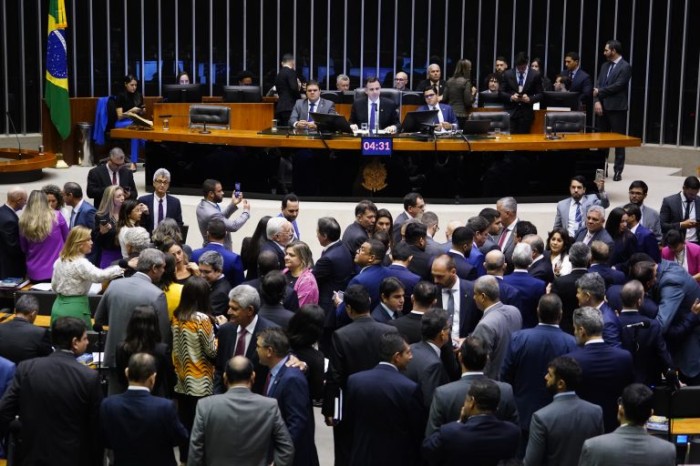 Eliziane Gama, relatora - (Foto: Pablo Valadares / Câmara dos Deputados)