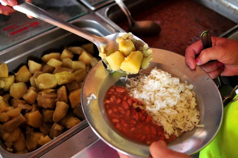 Acesso a alimentos é direito fundamental estabelecido na Constituição - (Foto: Tony Winston/Agência Brasília)
