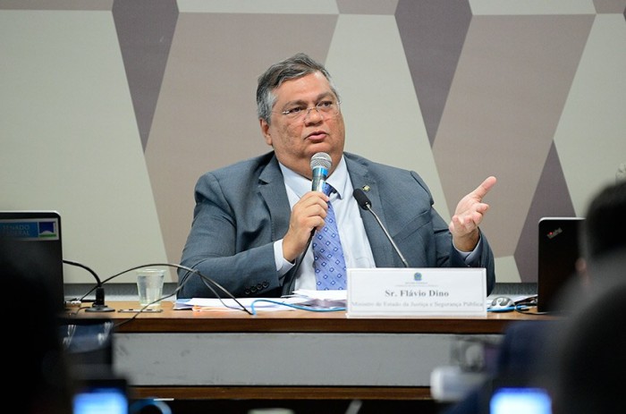 Flavio Dino anunciou medidas contra o crime organizado e defendeu integração de ações com os estados - Foto: Pedro França/Agência Senado