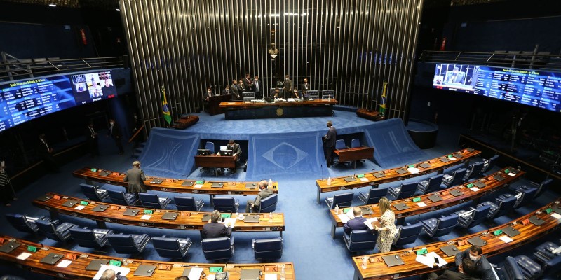Senado aprova mudança em regras de transmissão de partidas de futebol