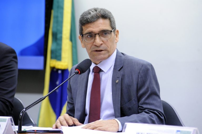 Raimundo Costa recomendou a aprovação da proposta com vária mudanças - (Foto: Cleia Viana/Câmara dos Deputados)