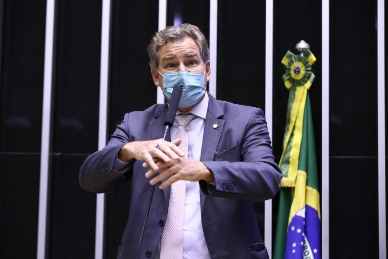 Para Fonteyne, o procedimento simplificado reduz burocracia - (Foto: Cleia Viana/Câmara dos Deputados)