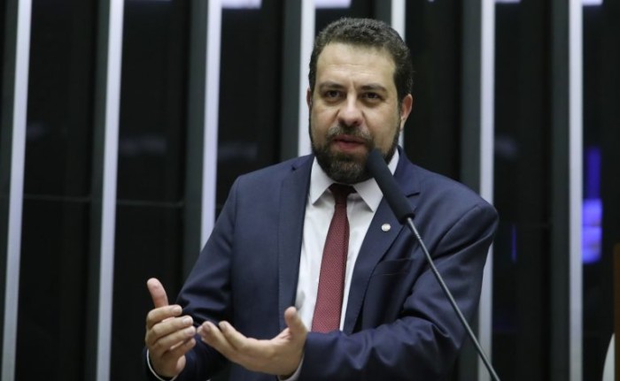Guilherme Boulos é o autor do projeto - (Foto: Bruno Spada/Câmara dos Deputados)