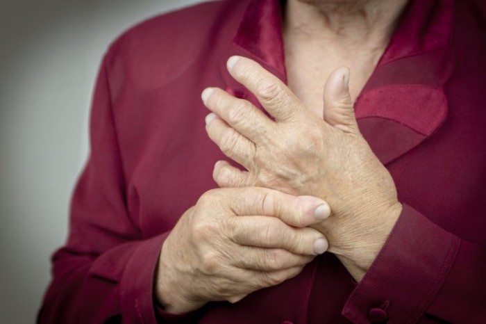 A fibromialgia causa múltiplos focos de dor no corpo - (Foto: Depositphotos)