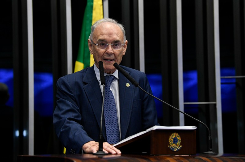 Arolde de Oliveira morreu em outubro de 2020, aos 83 anos, vítima da covid-19 - Jefferson Rudy/Agência Senado