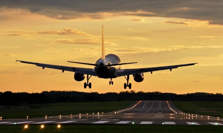 Estatal espanhola vai administrar 6 dos 12 aeroportos leiloados - (Foto: whitelook/DepositPhotos)