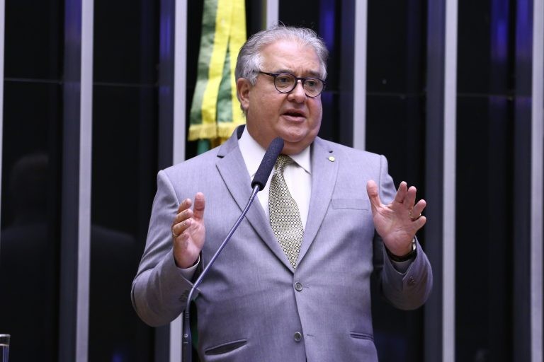 Coutinho: agentes públicos não podem se valer do cargo para fins pessoais - (Foto: Najara Araújo/Câmara dos Deputados)