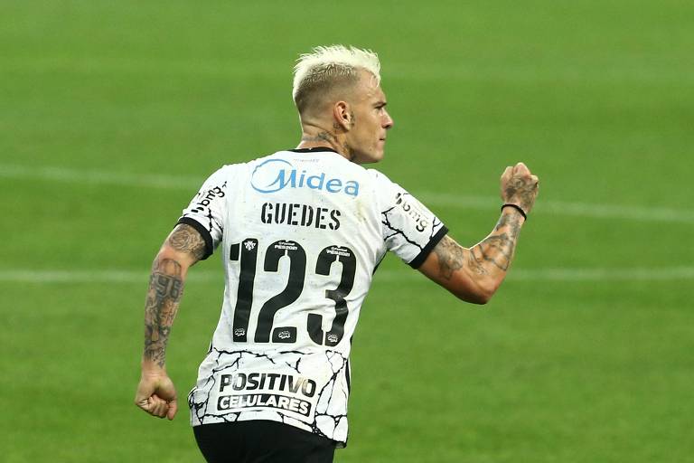 Corinthians vence Palmeiras no derby paulista