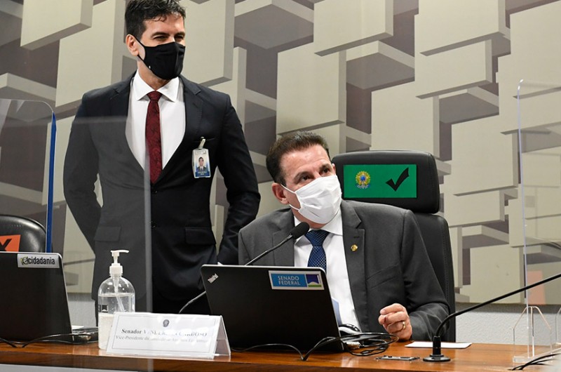 Relator, Vanderlan Cardoso defendeu aprovação do projeto na reunião da CAE, conduzida por ele - Roque de Sá/Agência Senado