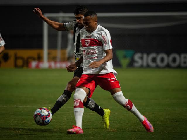 CRB perde para o Botafogo no Nilton Santos