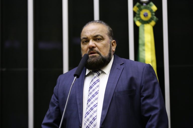 Leite: não há norma federal com diretrizes básicas para empresas que oferecem esse serviço - (Foto: Michel Jesus/ Câmara dos Deputados)
