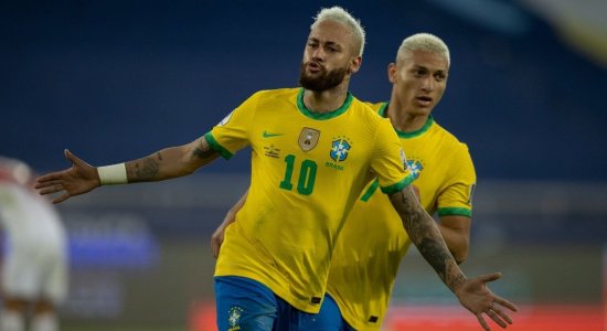 Brasil vence o Peru por 4x0 e segue invicta na Copa América