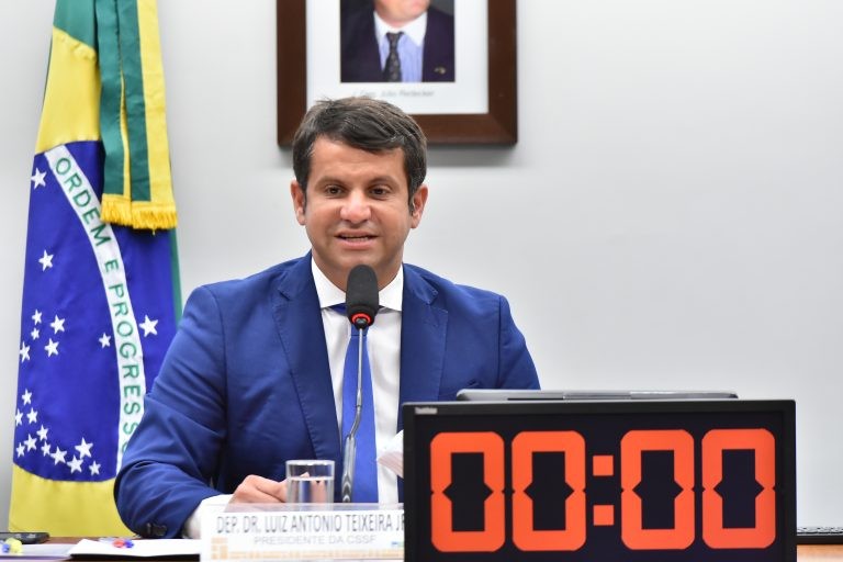 Deputado Dr. Luiz Antonio Teixeira Jr., relator do projeto - (Foto: Reila Maria/Câmara dos Deputados)